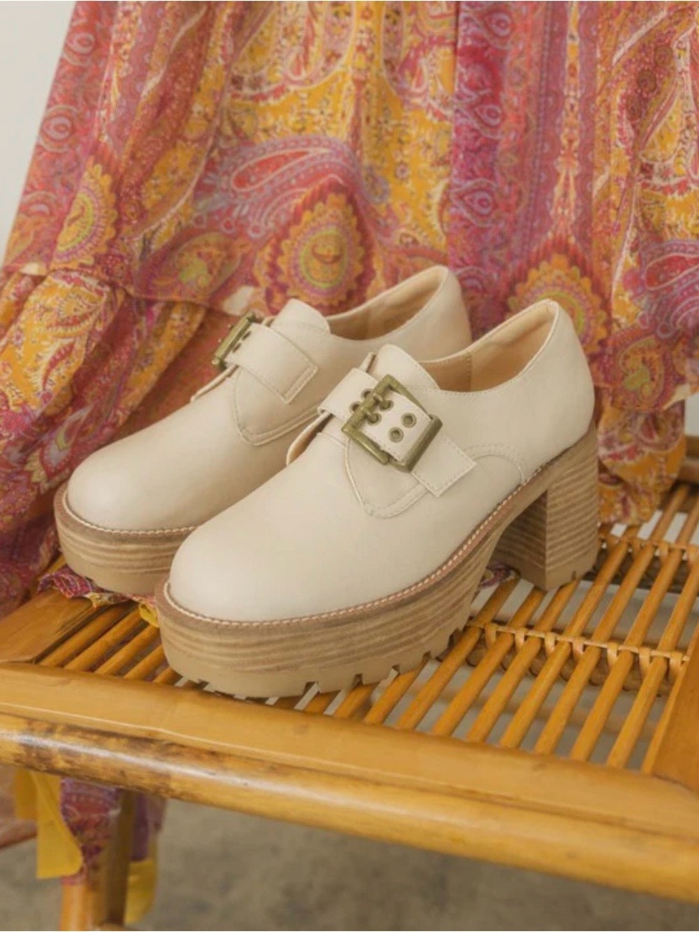 Oasis Society Sarah Cream Platform Mary Jane Platform Loafers -NWOT-Size 9